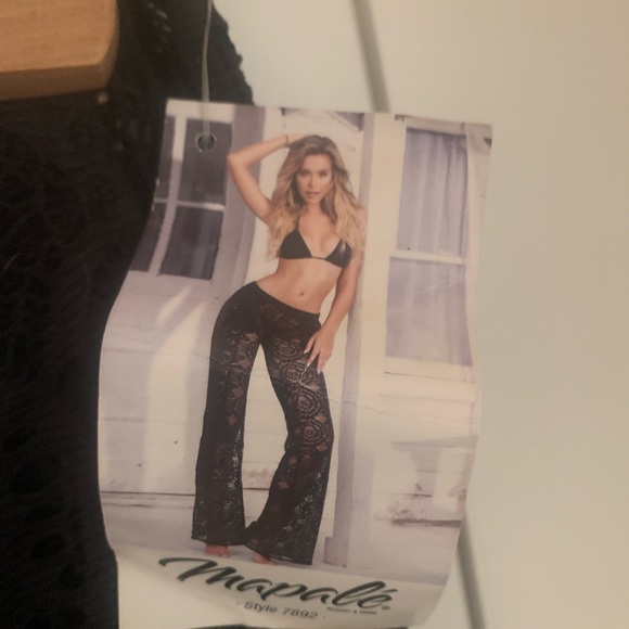 Lace print cover up pants - Picture 7 of 7